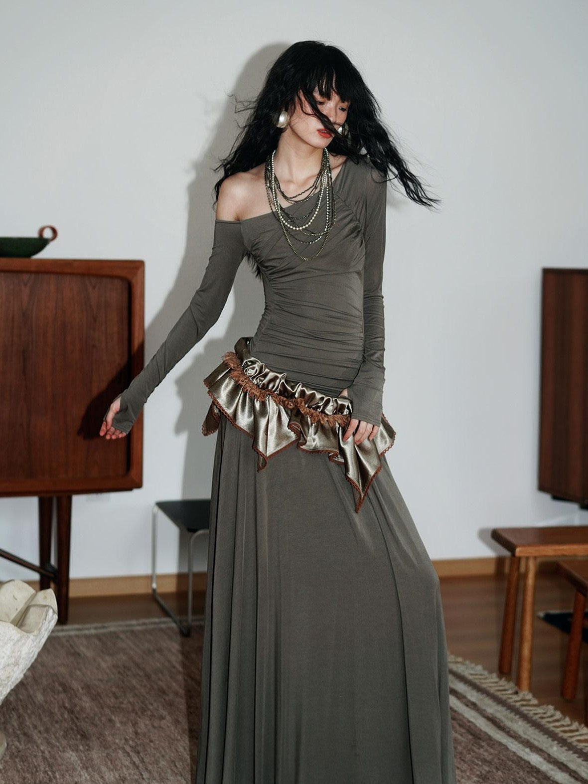 badtaste Solid Subtle Sheen Satin Asymmetric Low Waist Women's Silk Loose Midi Skirts