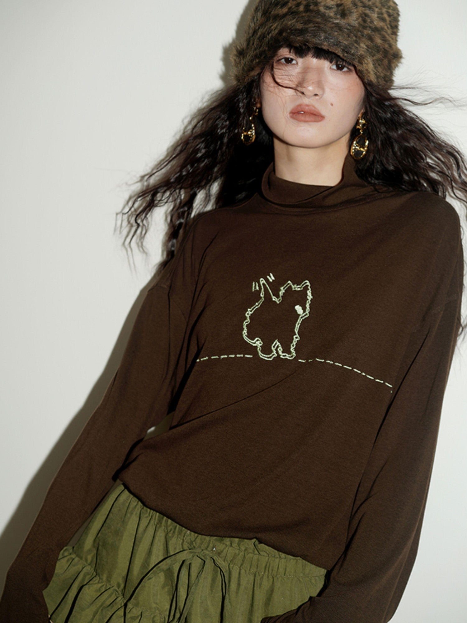 badtaste Solid West Highland Terrier Embroidered Oversized Women's Pullover Sweaters