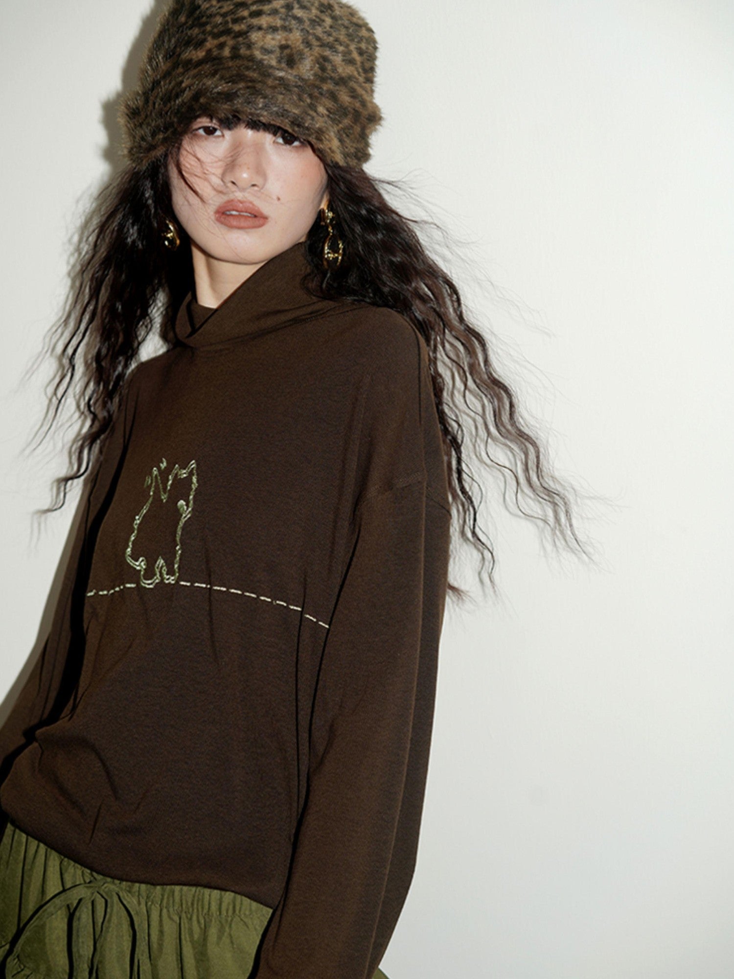 badtaste Solid West Highland Terrier Embroidered Oversized Women's Pullover Sweaters