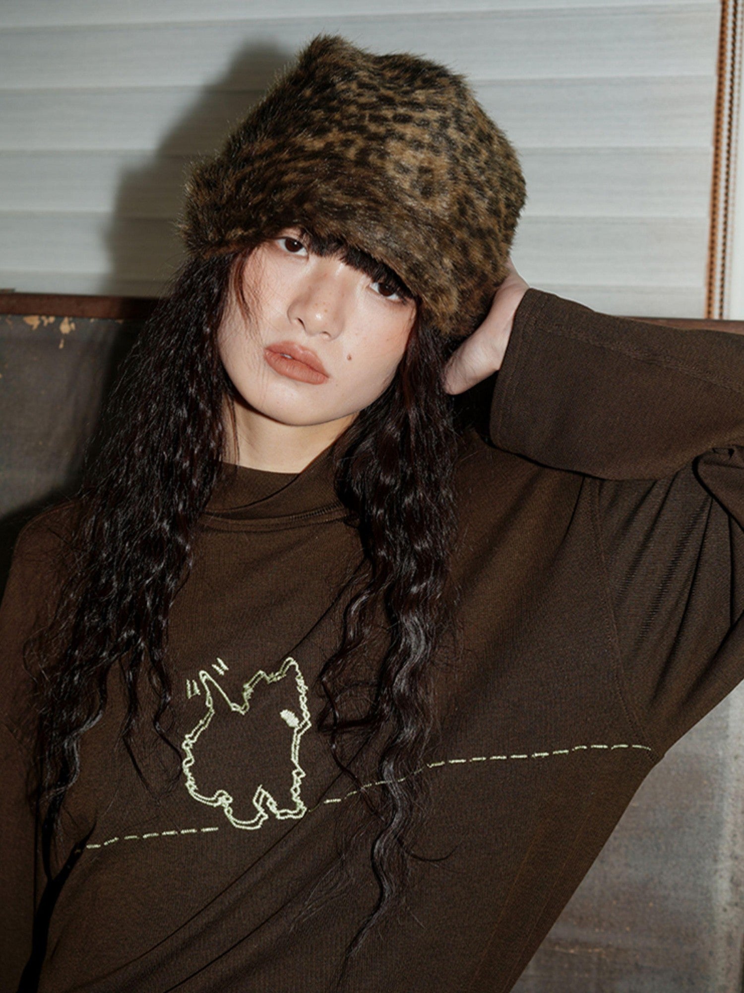 badtaste Solid West Highland Terrier Embroidered Oversized Women's Pullover Sweaters