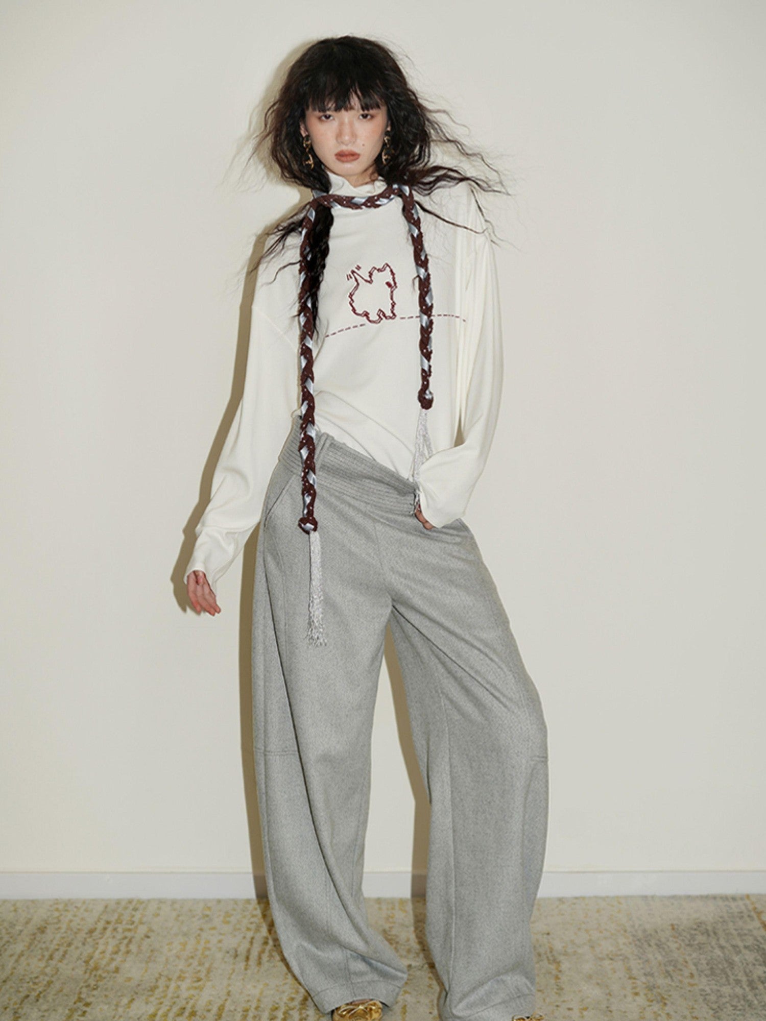 badtaste Solid West Highland Terrier Embroidered Oversized Women's Pullover Sweaters