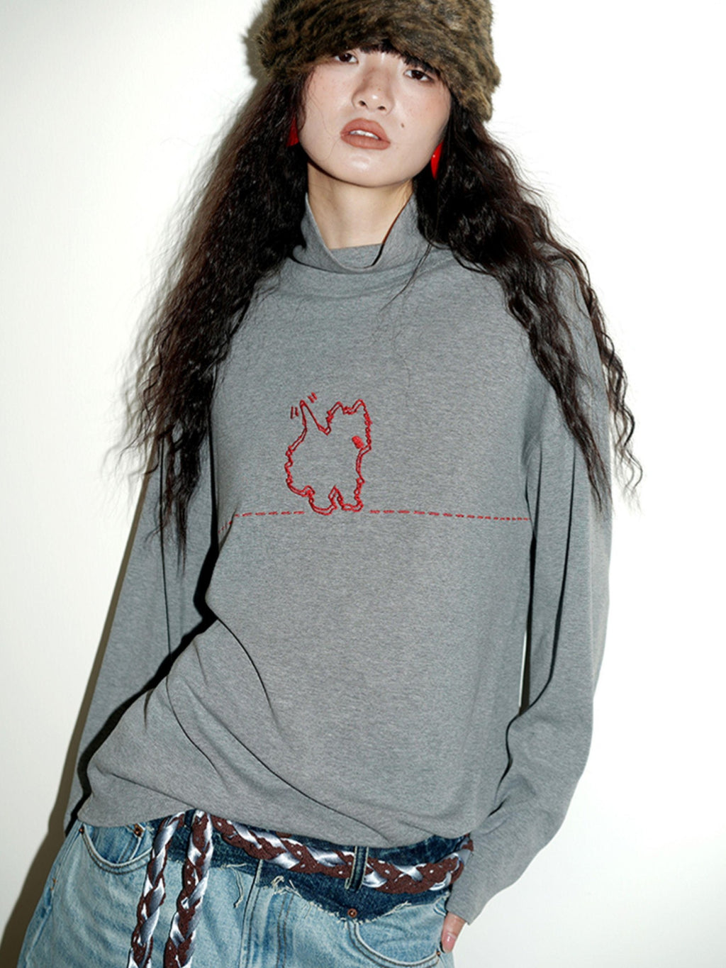 badtaste Solid West Highland Terrier Embroidered Oversized Women's Pullover Sweaters