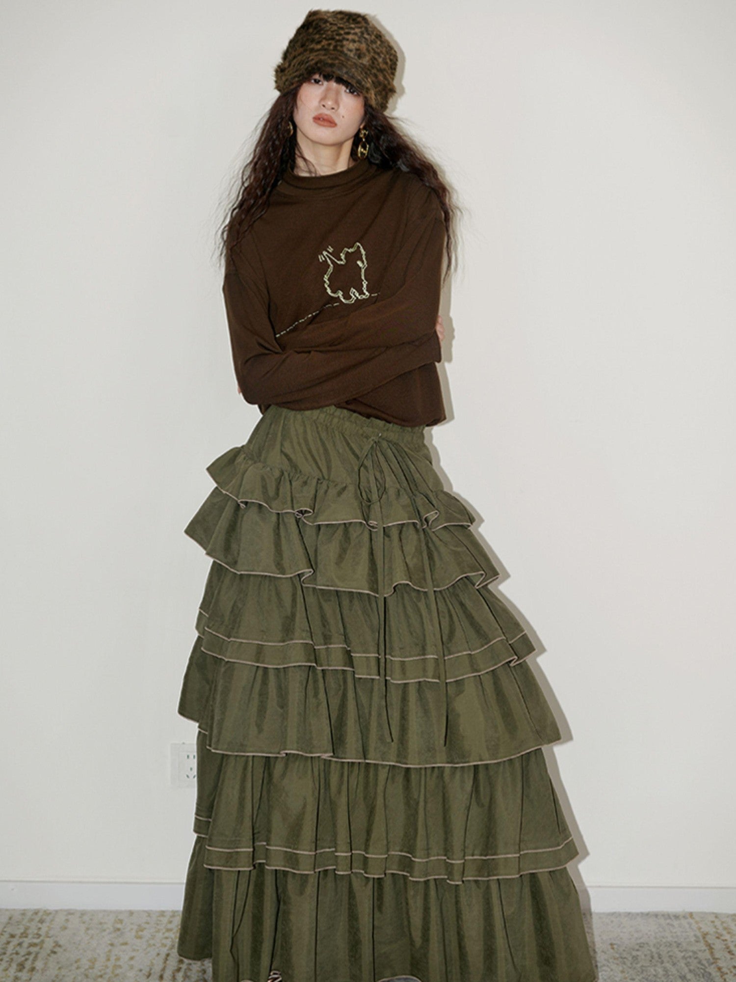 badtaste Solid West Highland Terrier Embroidered Oversized Women's Pullover Sweaters