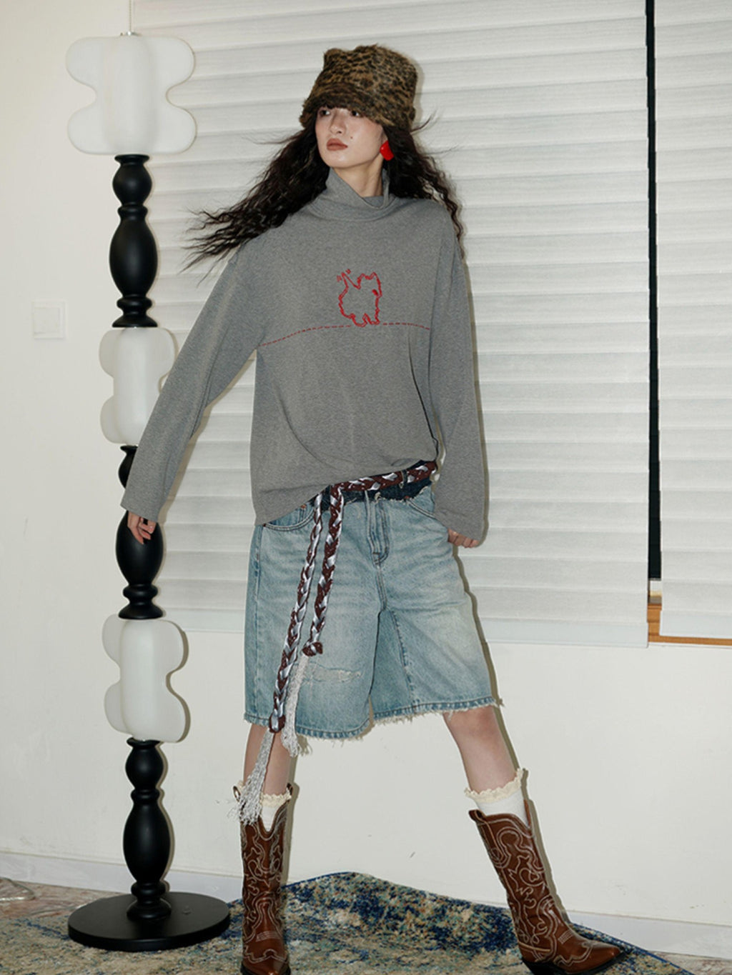 badtaste Solid West Highland Terrier Embroidered Oversized Women's Pullover Sweaters
