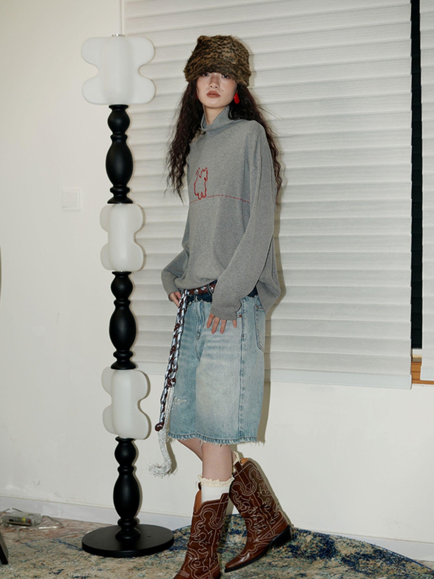 badtaste Solid West Highland Terrier Embroidered Oversized Women's Pullover Sweaters
