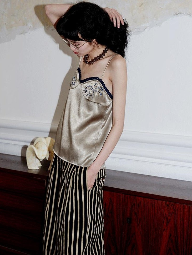 badtaste Subtle Sheen New Chinese Embroidered Floral Loose Retro Women's Satin Camisoles