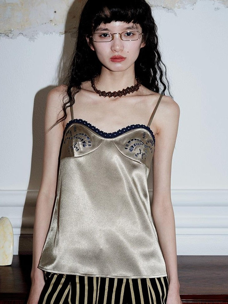 badtaste Subtle Sheen New Chinese Embroidered Floral Loose Retro Women's Satin Camisoles
