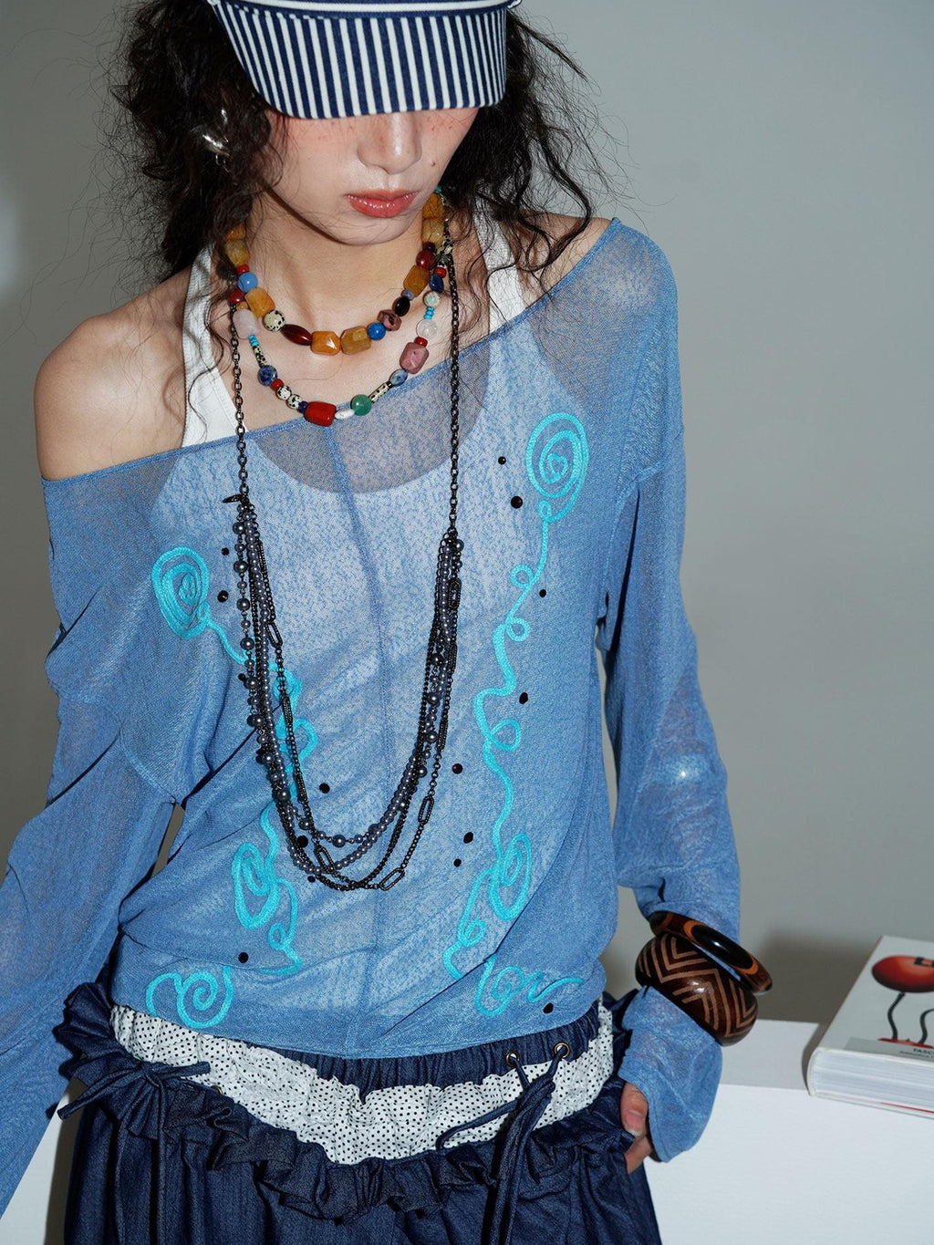 badtaste Textured Sheer Embroidered Rhinestone Floral Women's Mesh Long Sleeve T-shirts