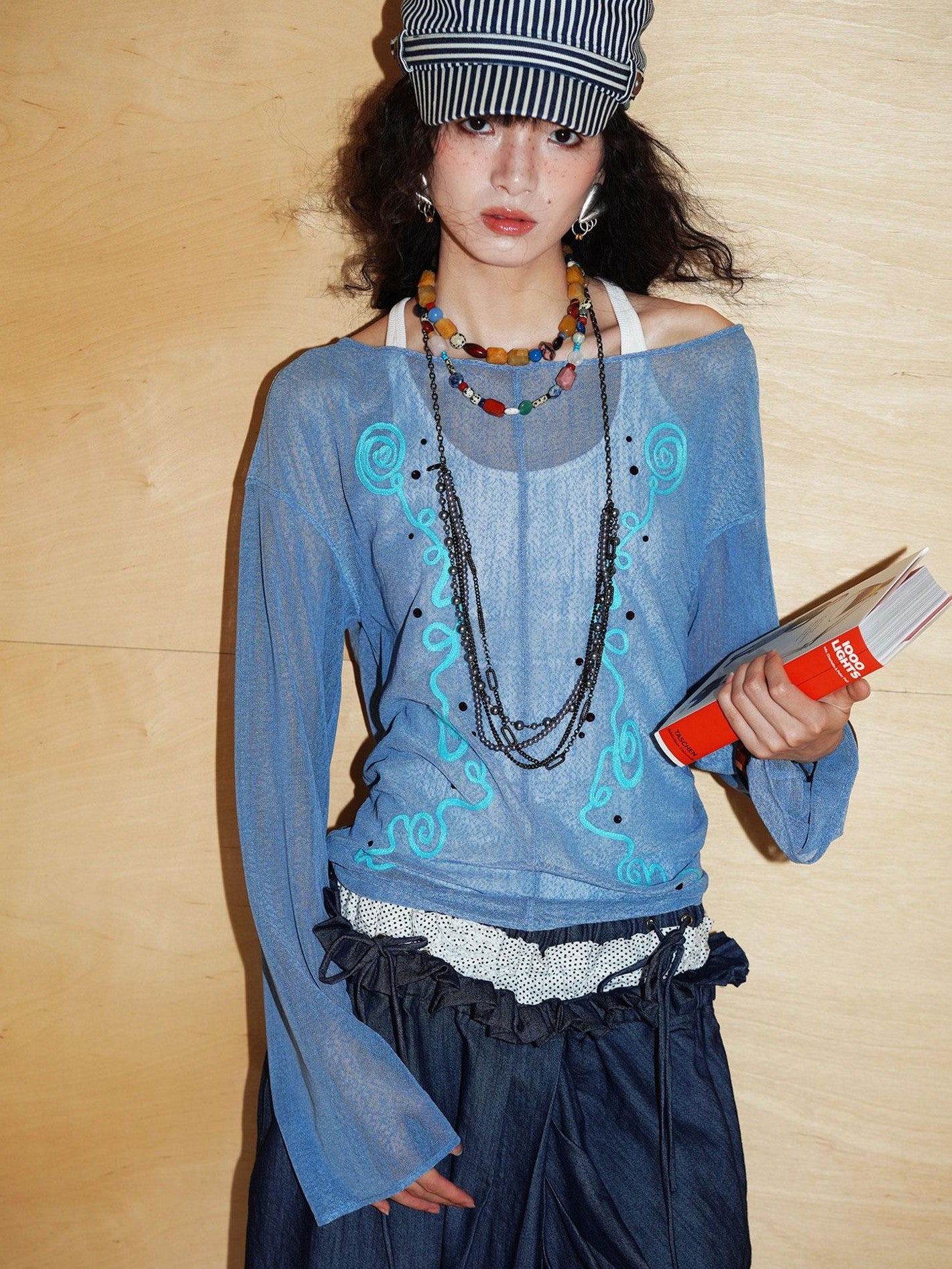 badtaste Textured Sheer Embroidered Rhinestone Floral Women's Mesh Long Sleeve T-shirts