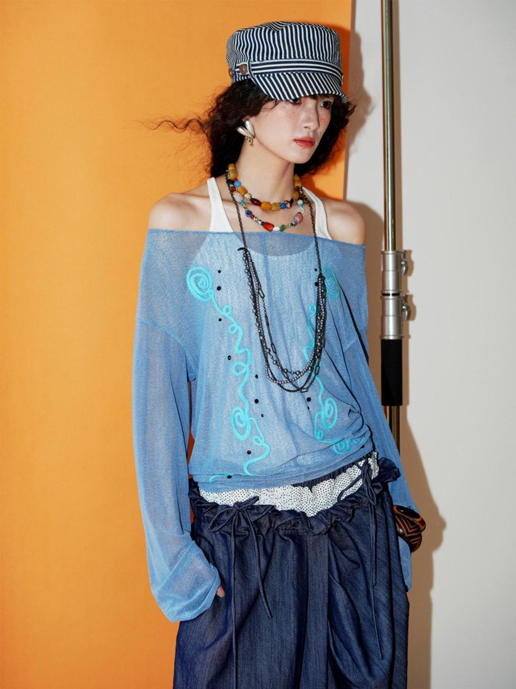 badtaste Textured Sheer Embroidered Rhinestone Floral Women's Mesh Long Sleeve T-shirts