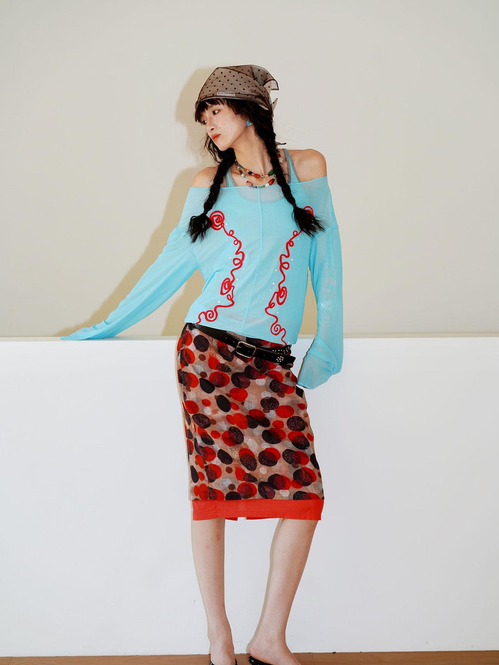 badtaste Textured Sheer Embroidered Rhinestone Floral Women's Mesh Long Sleeve T-shirts