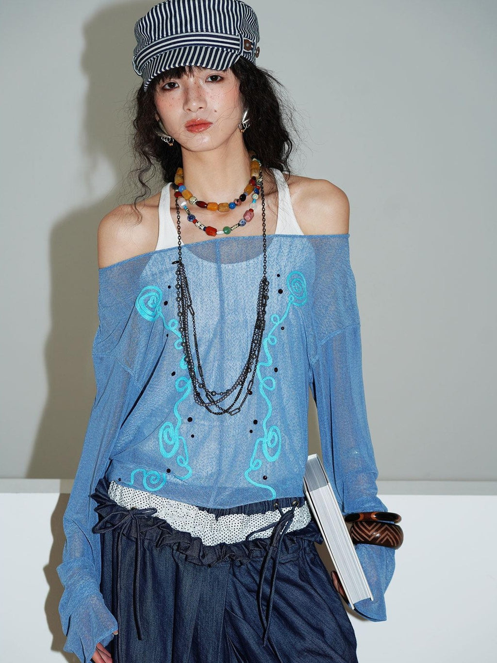 badtaste Textured Sheer Embroidered Rhinestone Floral Women's Mesh Long Sleeve T-shirts