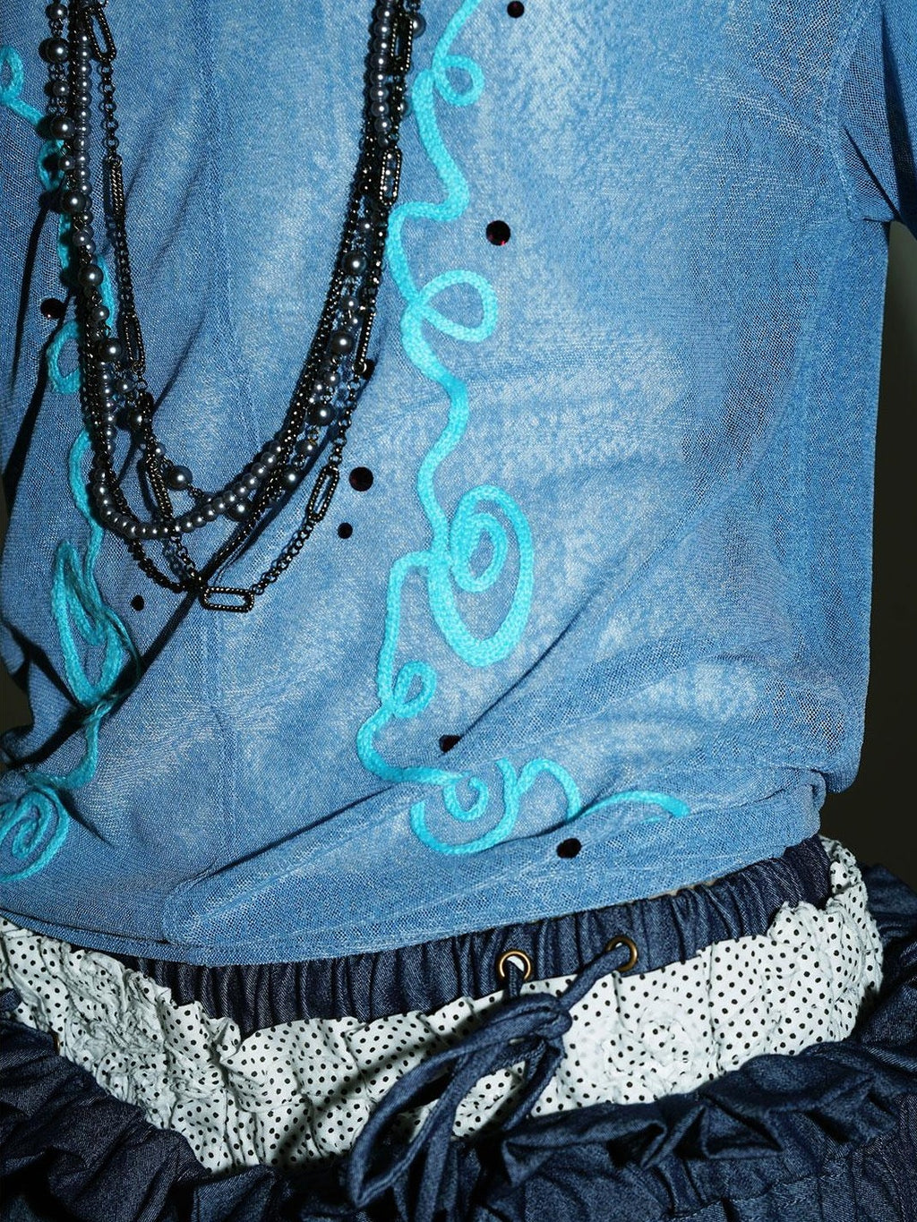 badtaste Textured Sheer Embroidered Rhinestone Floral Women's Mesh Long Sleeve T-shirts