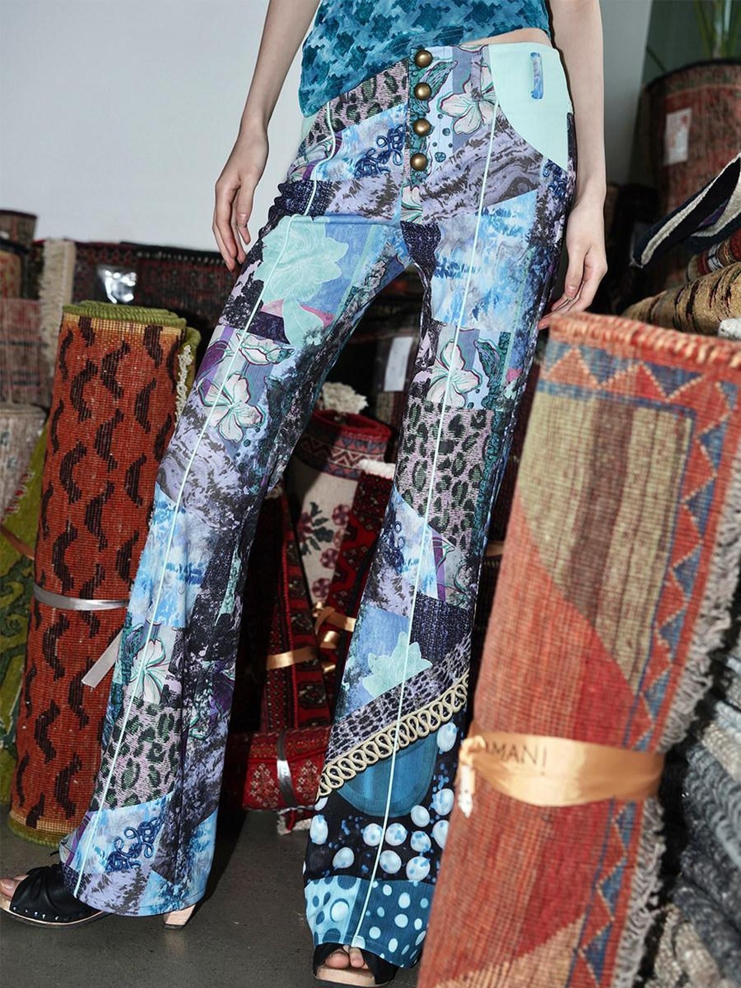 badtaste Vintage Chinese Print Slim Low Waist Micro Flare Women's Lightweight Flare Pants