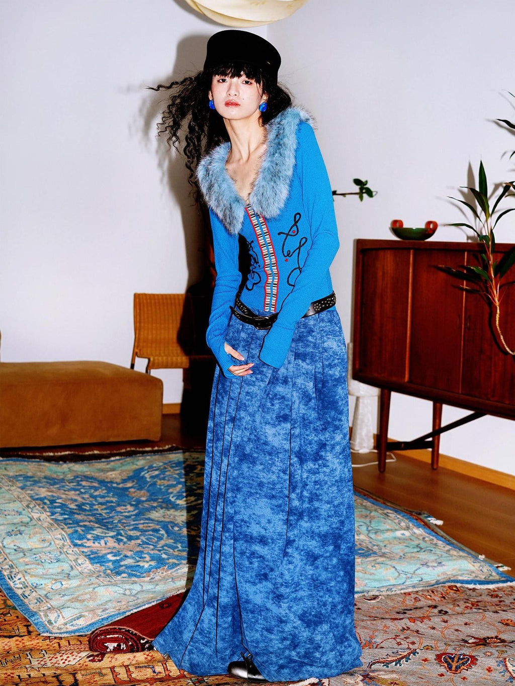 badtaste Vintage Embroidered Detachable Fur Collar V-neck Women's Casual Maxi Dresses
