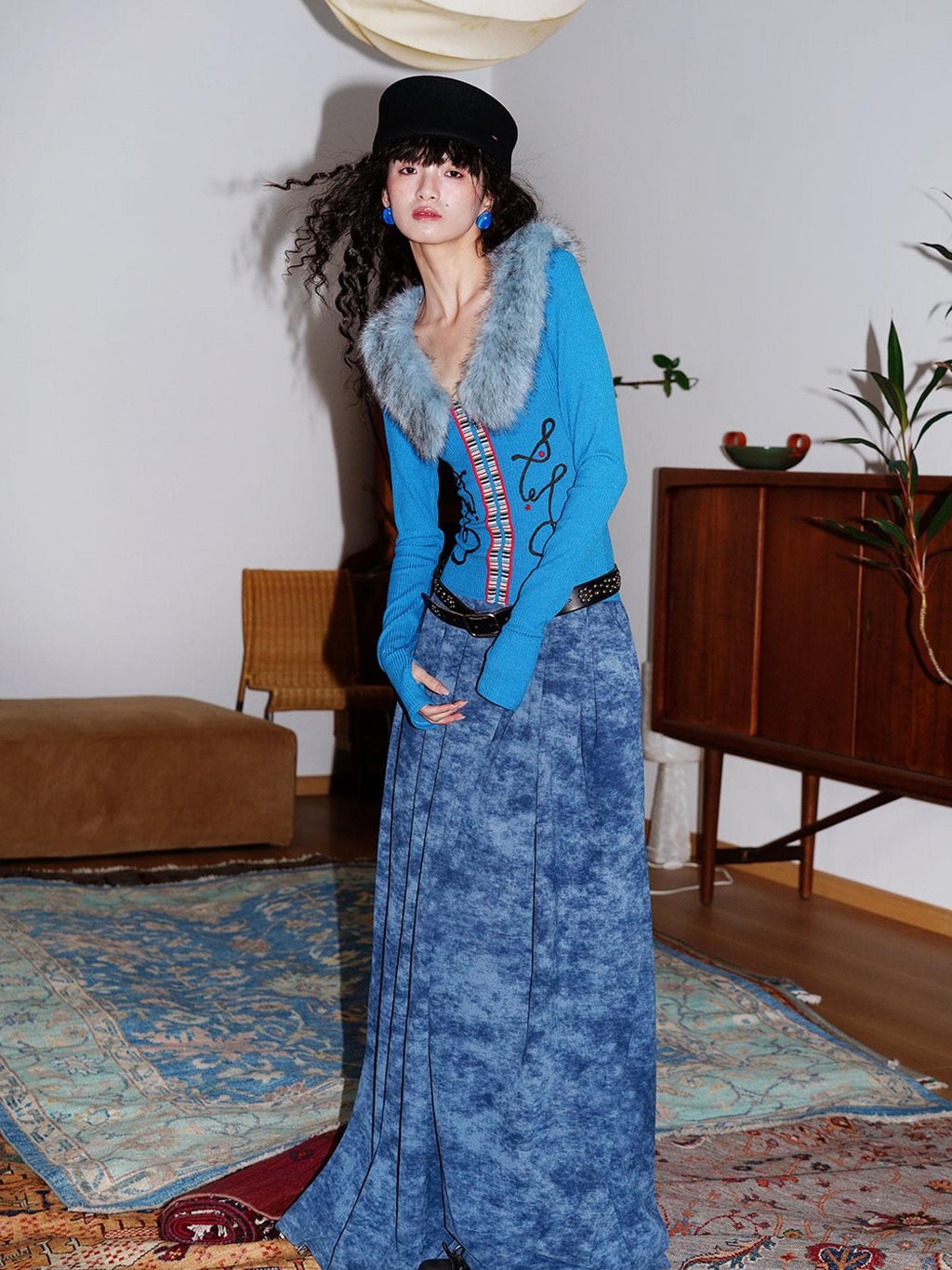 badtaste Vintage Embroidered Detachable Fur Collar V-neck Women's Casual Maxi Dresses