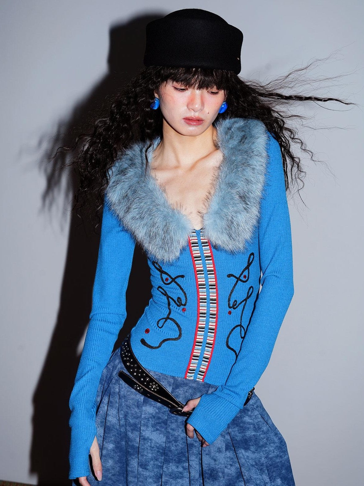 badtaste Vintage Embroidered Detachable Fur Collar V-neck Women's Casual Maxi Dresses