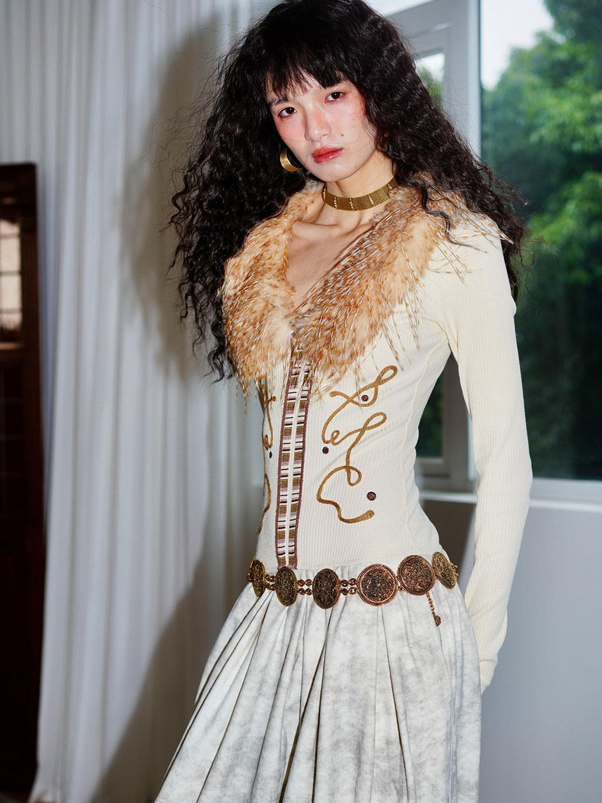 badtaste Vintage Embroidered Detachable Fur Collar V-neck Women's Casual Maxi Dresses
