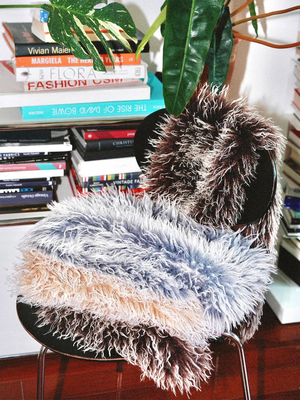 badtaste Vintage Plush Multiway Tie With Pocket Women's Faux Fur Scarves & Shawls