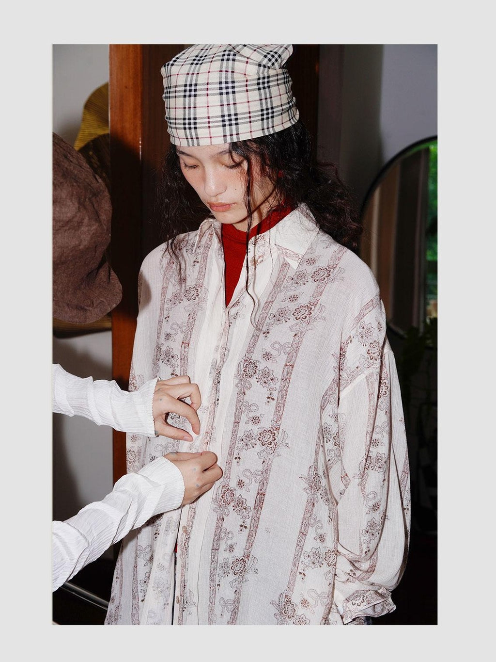 badtaste Vintage Printed Pleated Long Sleeve Semi Sheer Women's Oversized Shirts