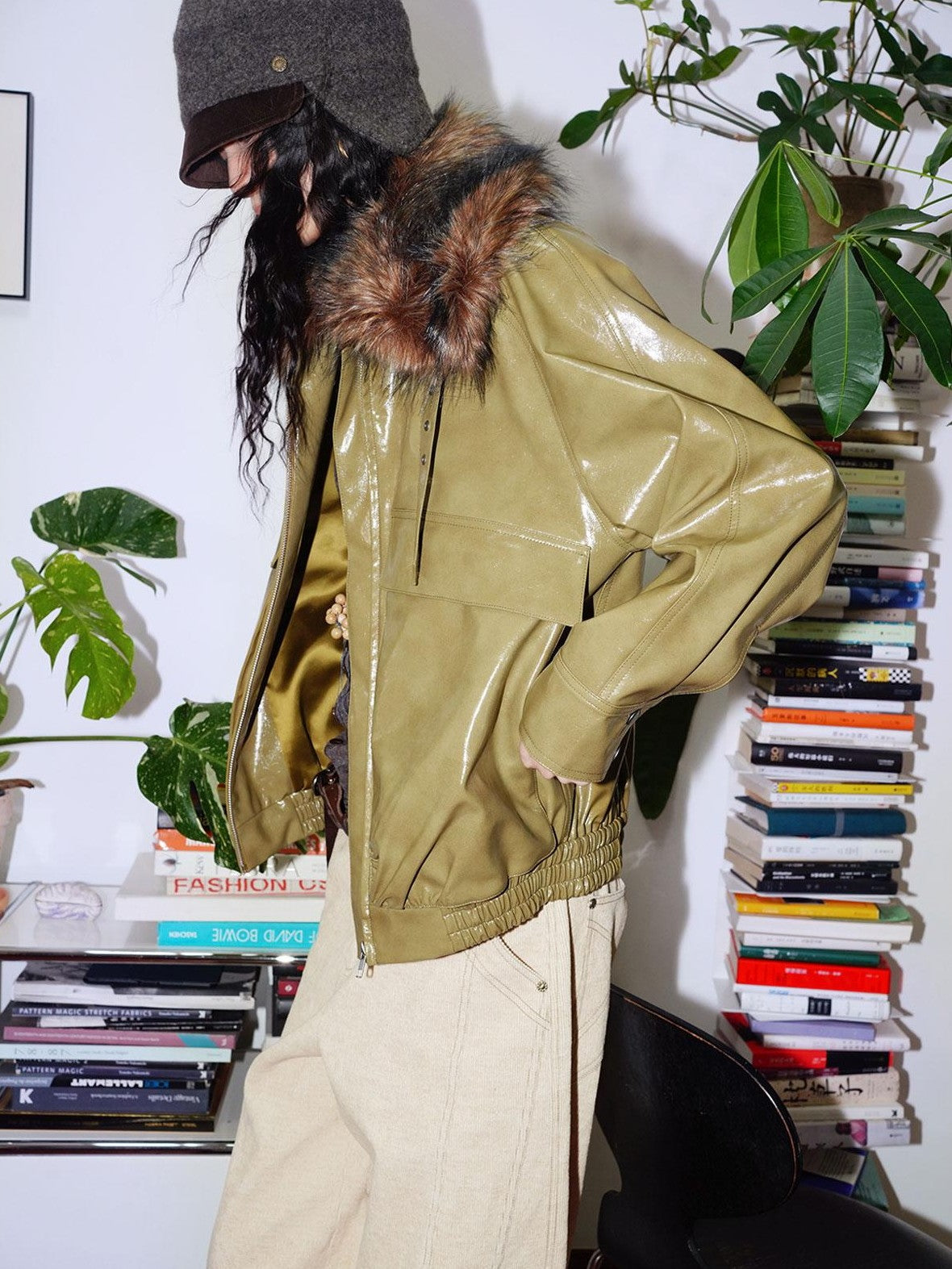 badtaste Western Glossy Detachable Fur Collar Loose Vintage Women's Pu Leather Jackets