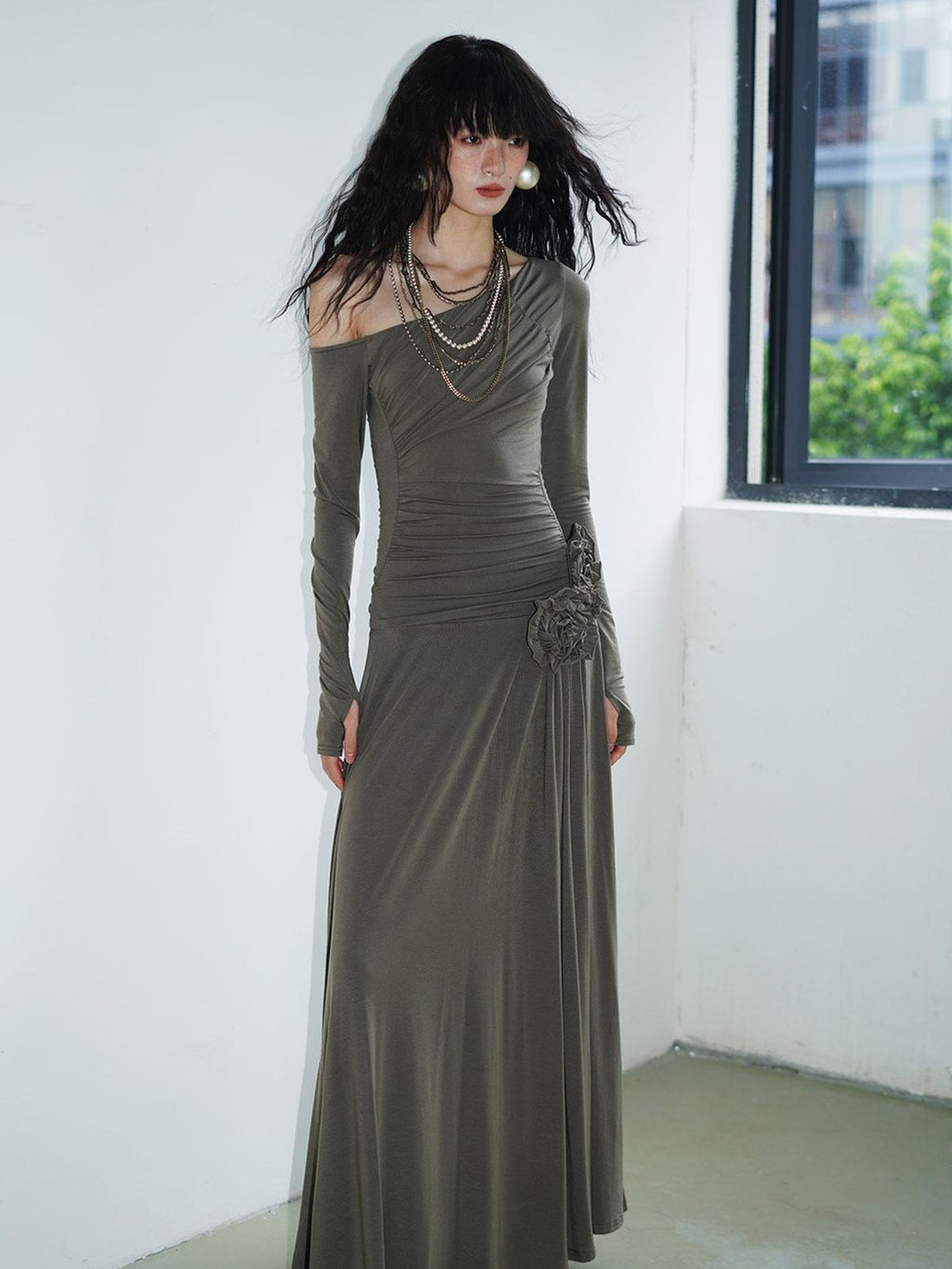 badtaste Western Pleated One Shoulder Removable Knot Women's Lyocell Casual Maxi Dresses