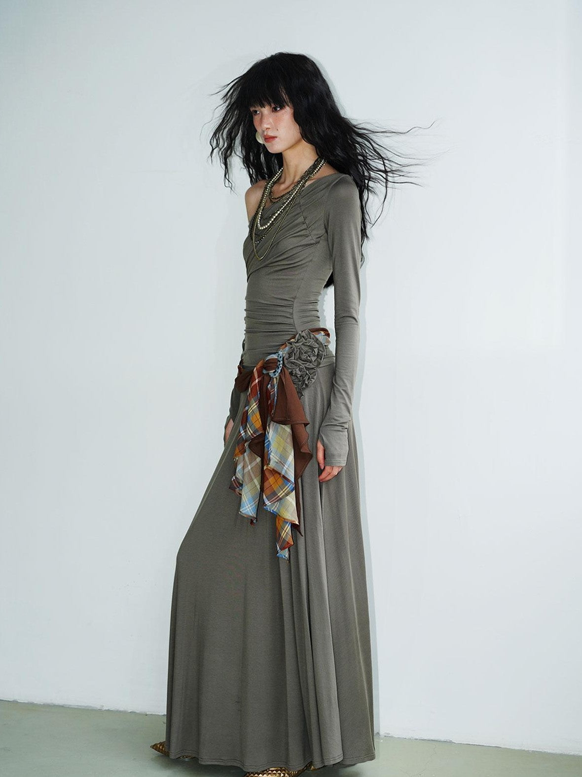 badtaste Western Pleated One Shoulder Removable Knot Women's Lyocell Casual Maxi Dresses