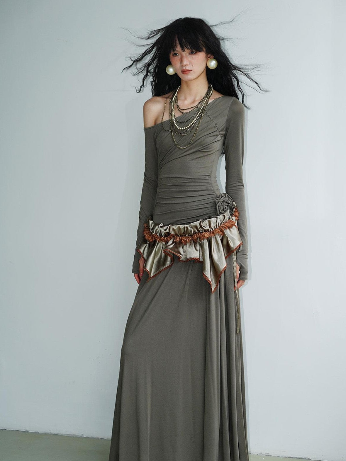 badtaste Western Pleated One Shoulder Removable Knot Women's Lyocell Casual Maxi Dresses