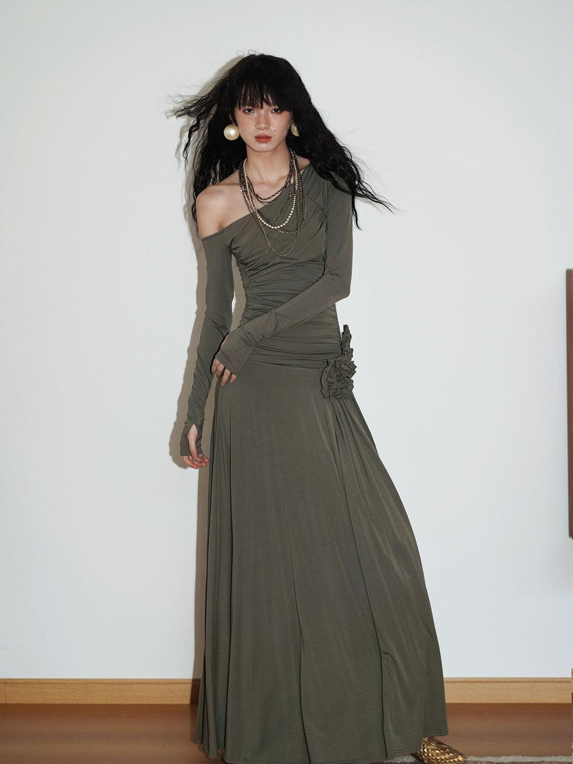 badtaste Western Pleated One Shoulder Removable Knot Women's Lyocell Casual Maxi Dresses