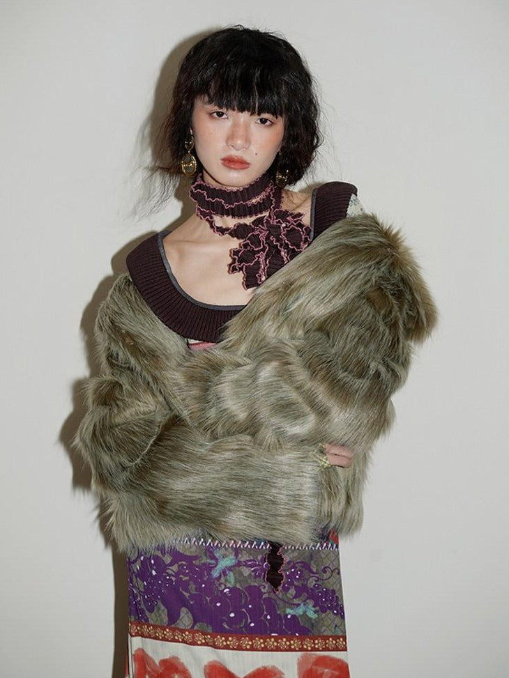 badtaste Western Retro Short Loose Plush Niche Design Women's Faux Fur Coats