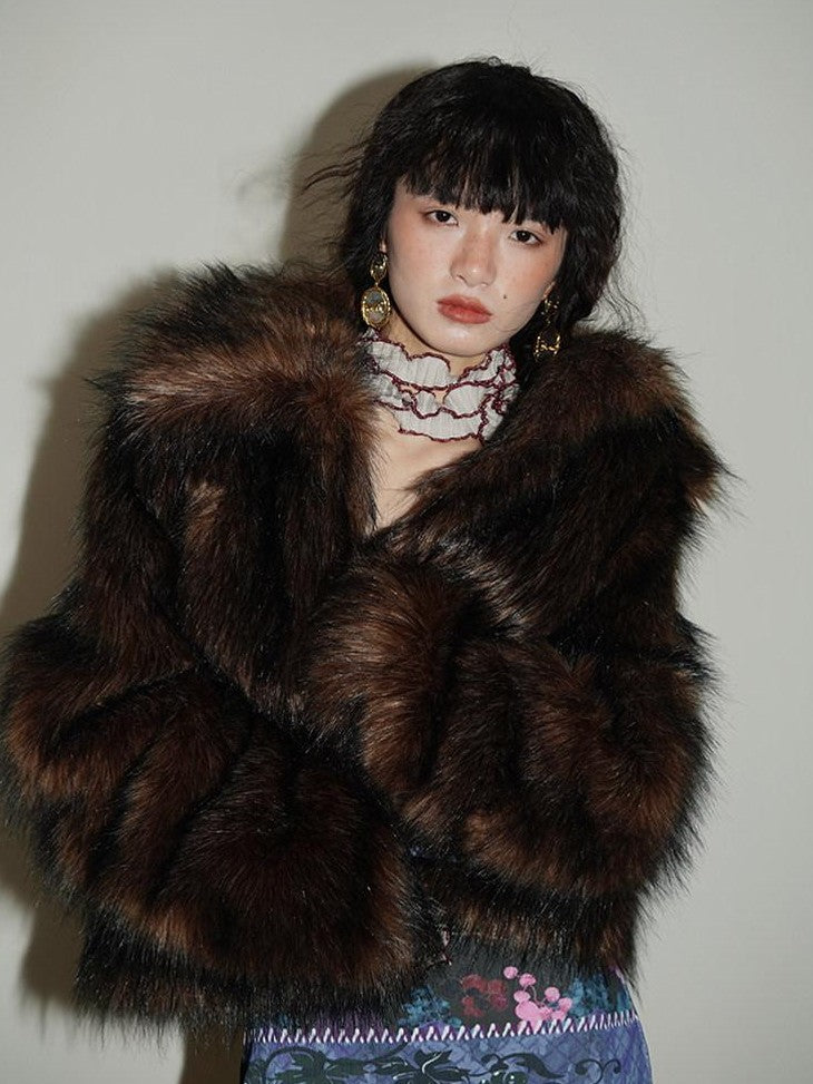badtaste Western Retro Short Loose Plush Niche Design Women's Faux Fur Coats