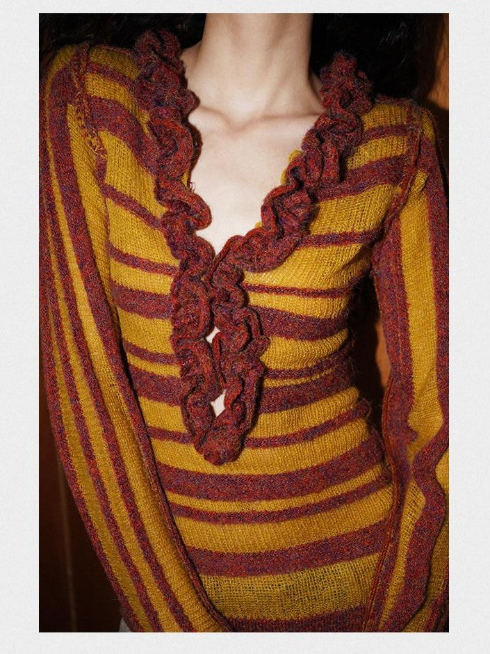 badtaste Western Striped Ruffle Edge V-neck Slim Women's Wool Blend Pullover Sweaters