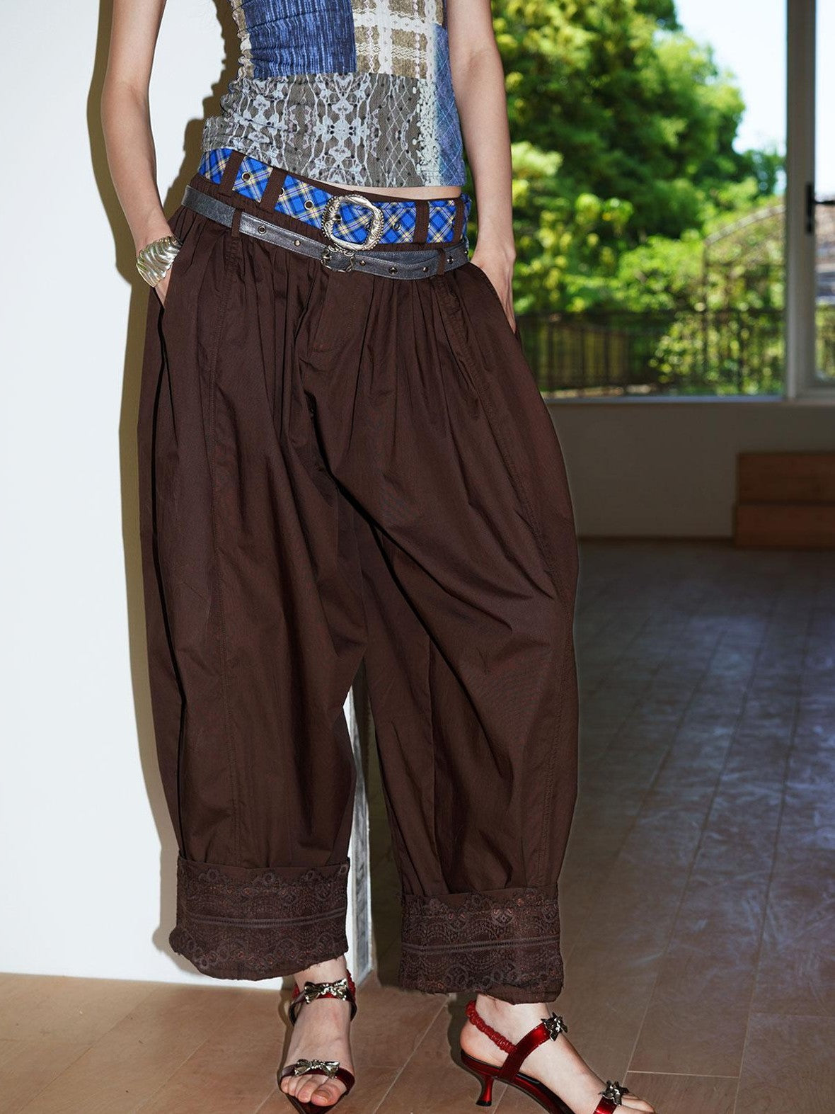 badtaste Western Vintage Solid Balloon Silhouette Cinched Cuff Women's Wide-leg Pants
