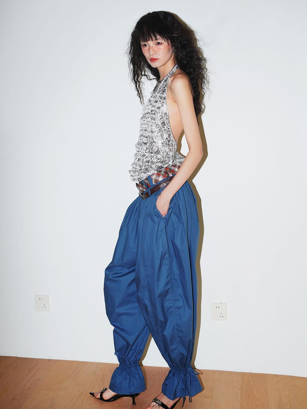 badtaste Western Vintage Solid Balloon Silhouette Cinched Cuff Women's Wide-leg Pants