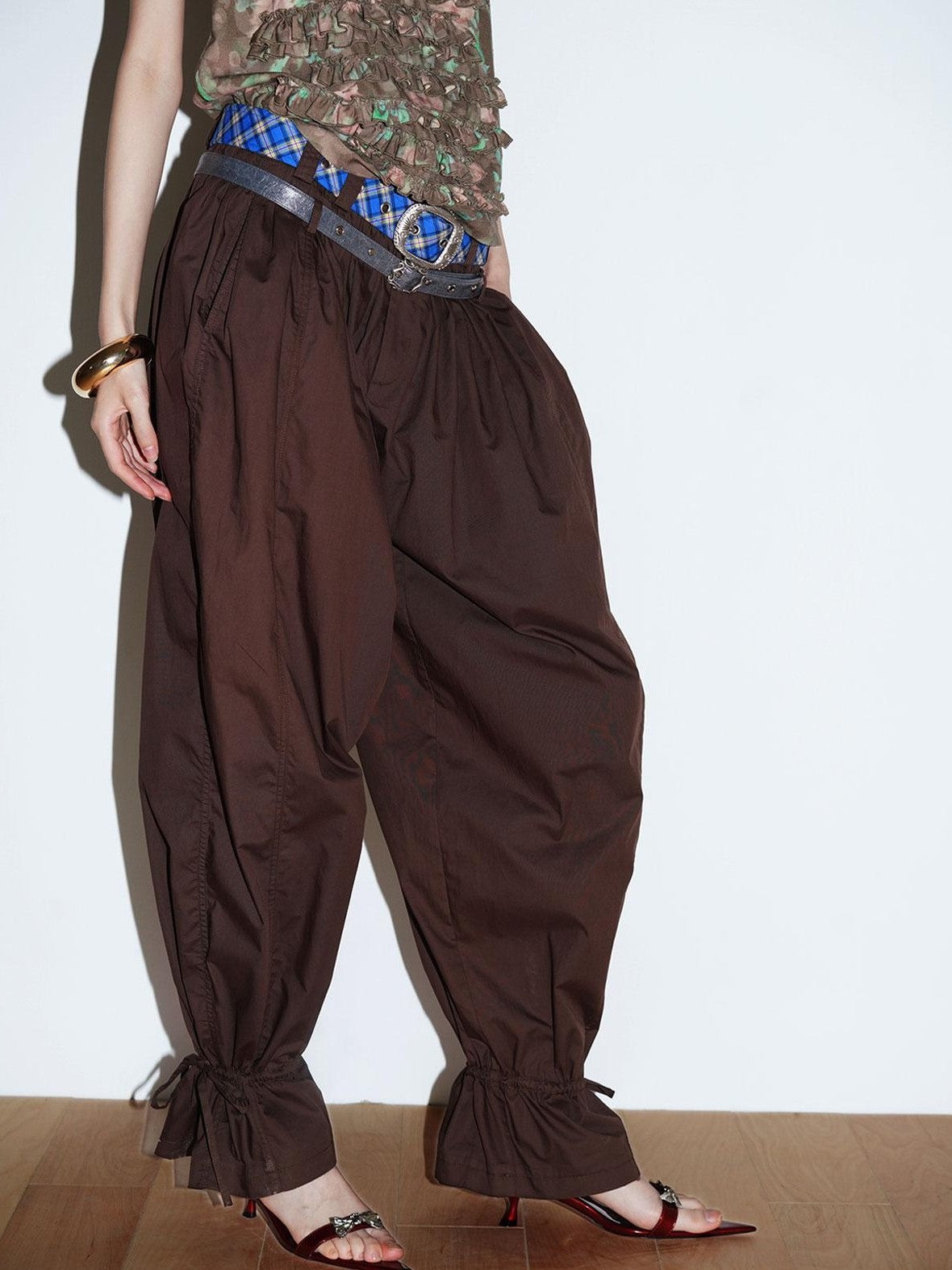 badtaste Western Vintage Solid Balloon Silhouette Cinched Cuff Women's Wide-leg Pants
