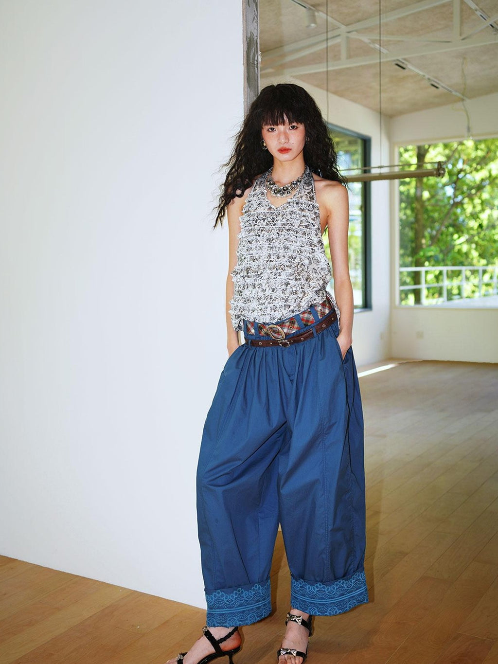 badtaste Western Vintage Solid Balloon Silhouette Cinched Cuff Women's Wide-leg Pants