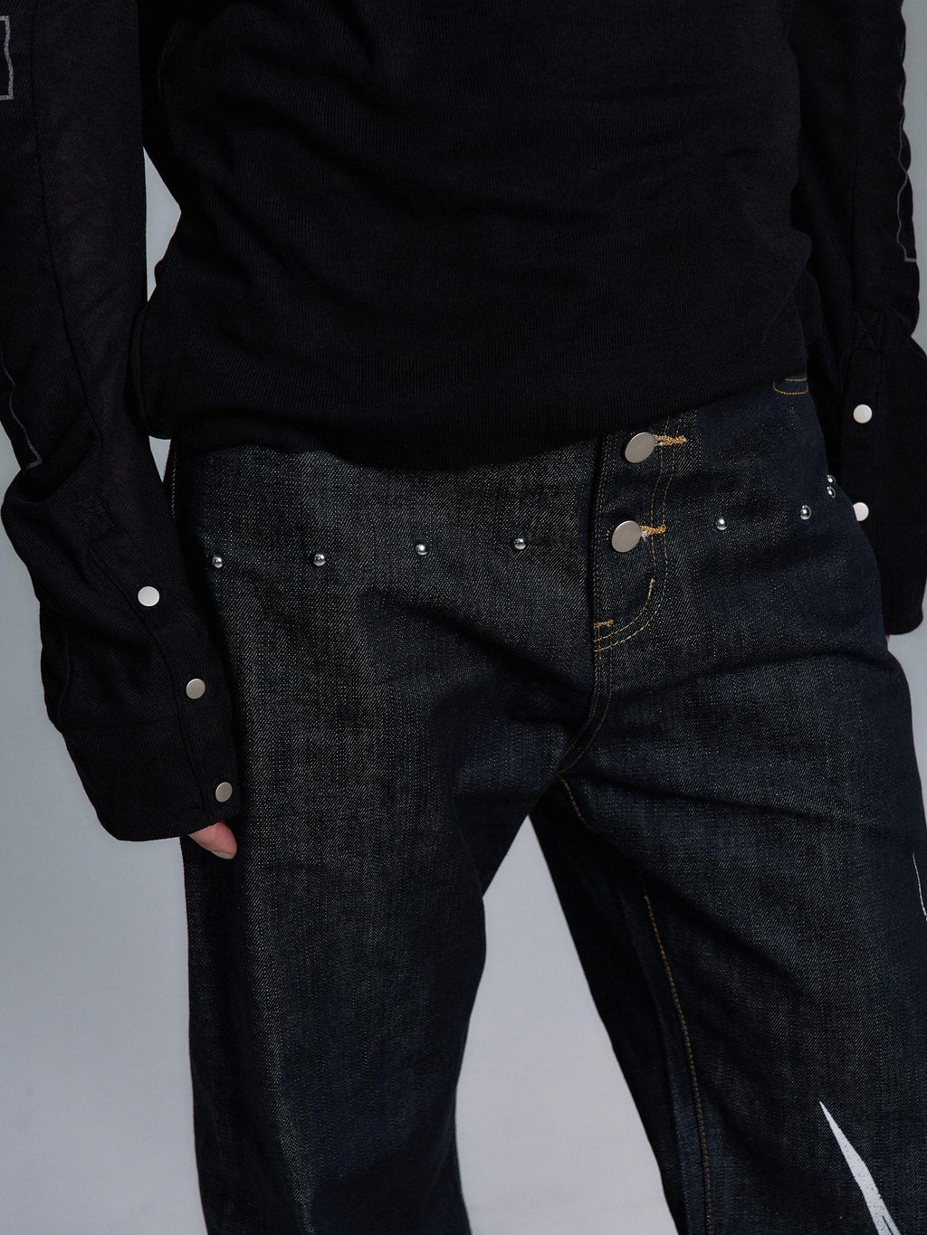 PAIKI Studded Mid Rise Loose Flare Black Denim Casual Men Youth Straight Jeans