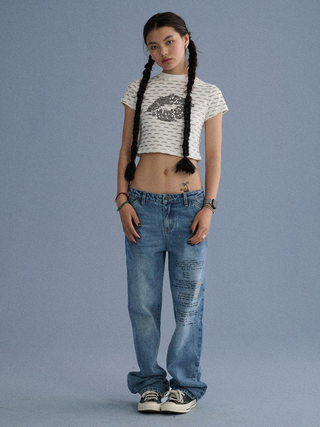 Achihara Mustache And Lip Print Rhinestone Slim Fit Women'S Cotton Crop Tops