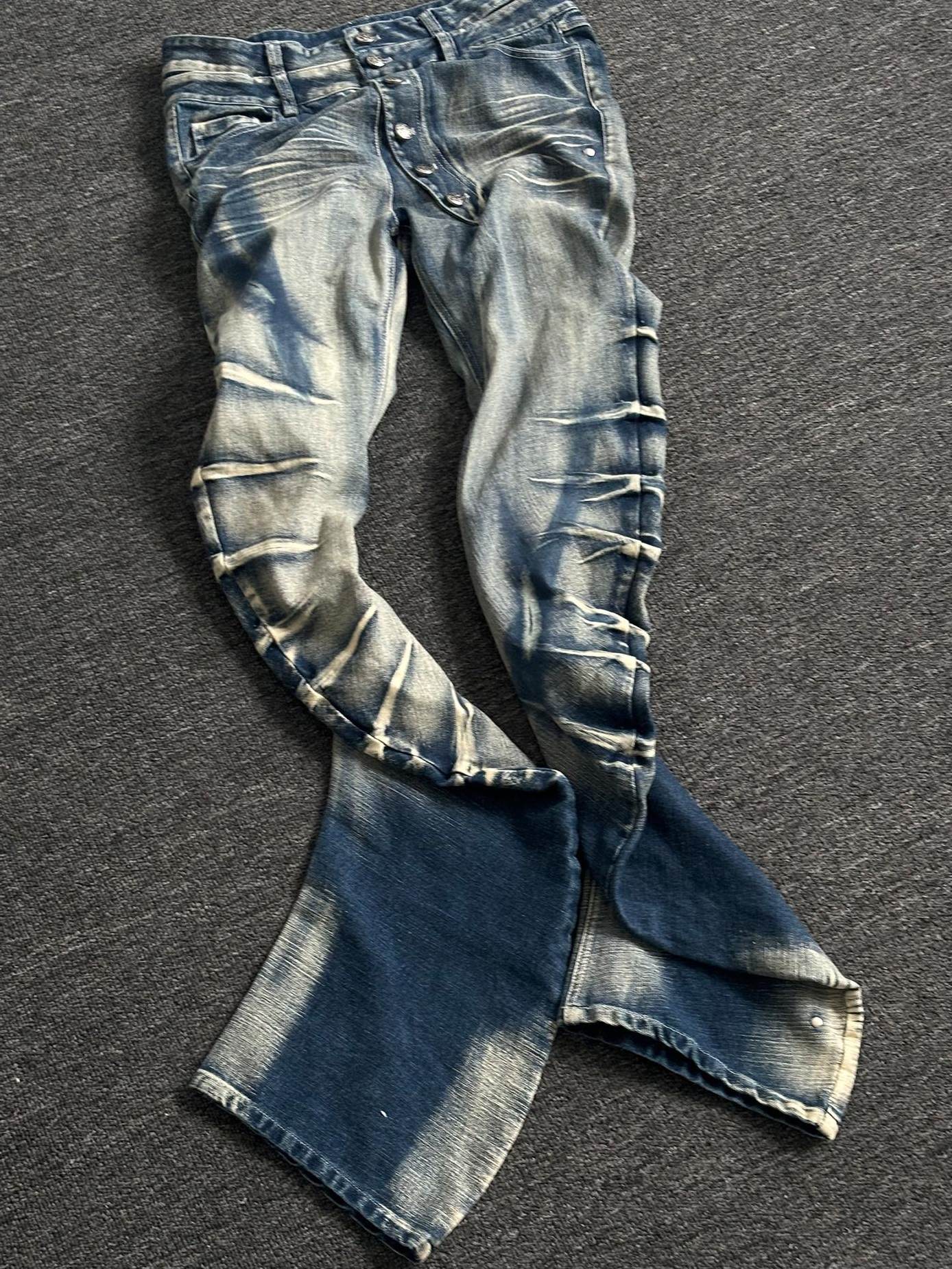 PAIKI High Stretch Washed Whisker Rivet Low Rise Loose Fit Casual Denim Straight Jeans
