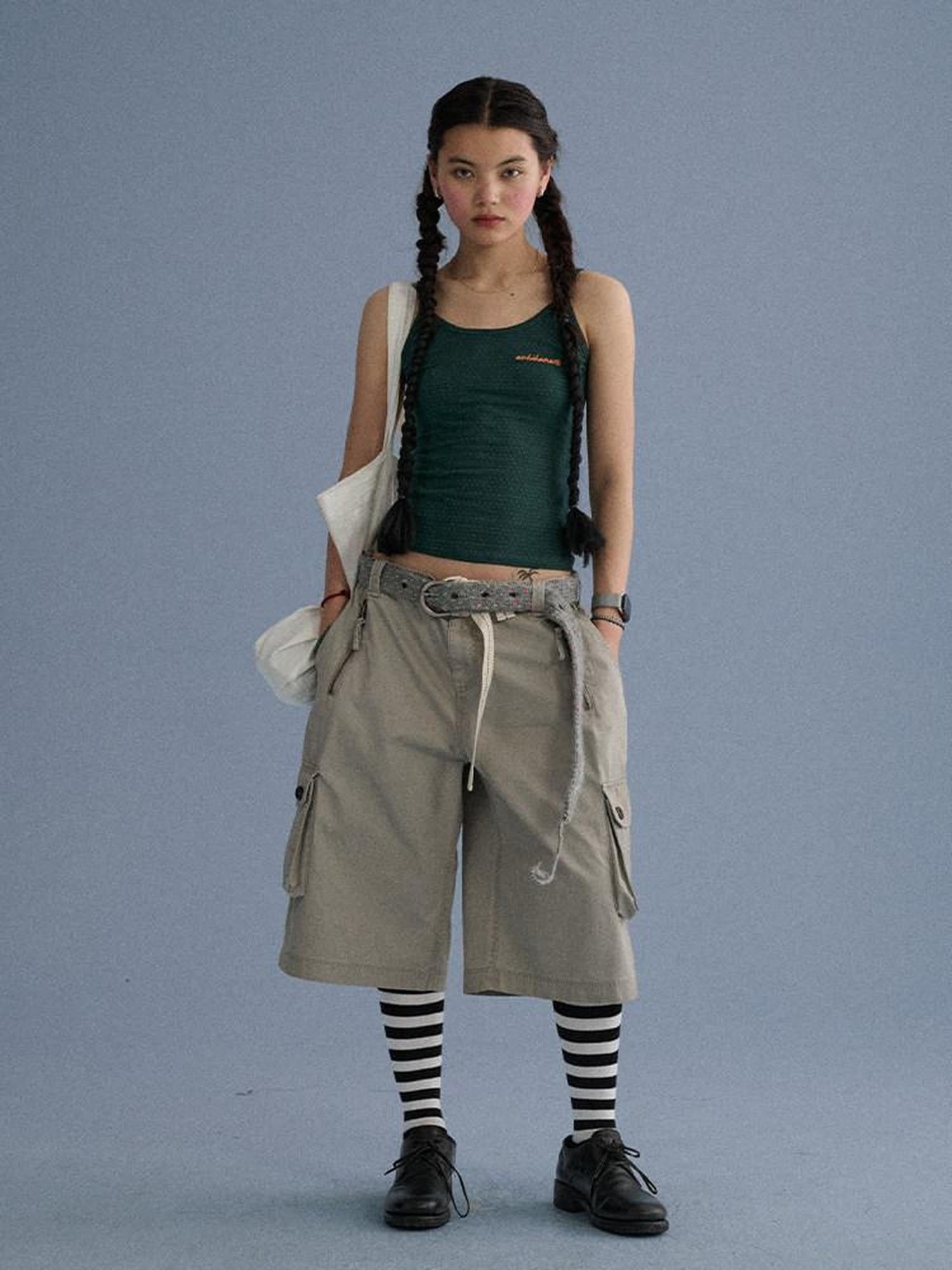 Achihara Green Slim Cropped Round Neck No Padding Women'S Cotton Blend Camisoles