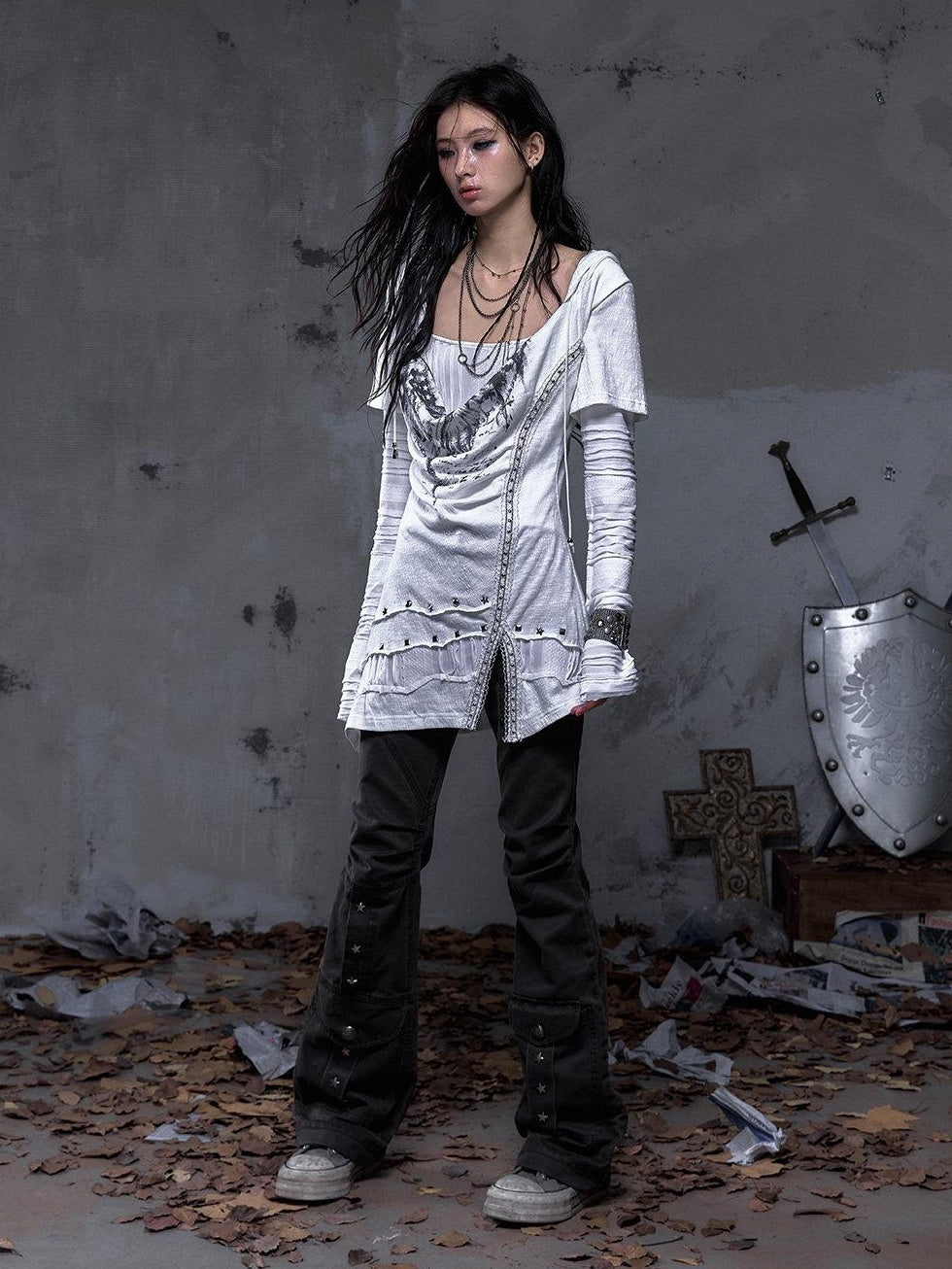 NO ROMANCE Pleated Button Mid Low Rise Subtle Flare Dark Grunge Women Chinos