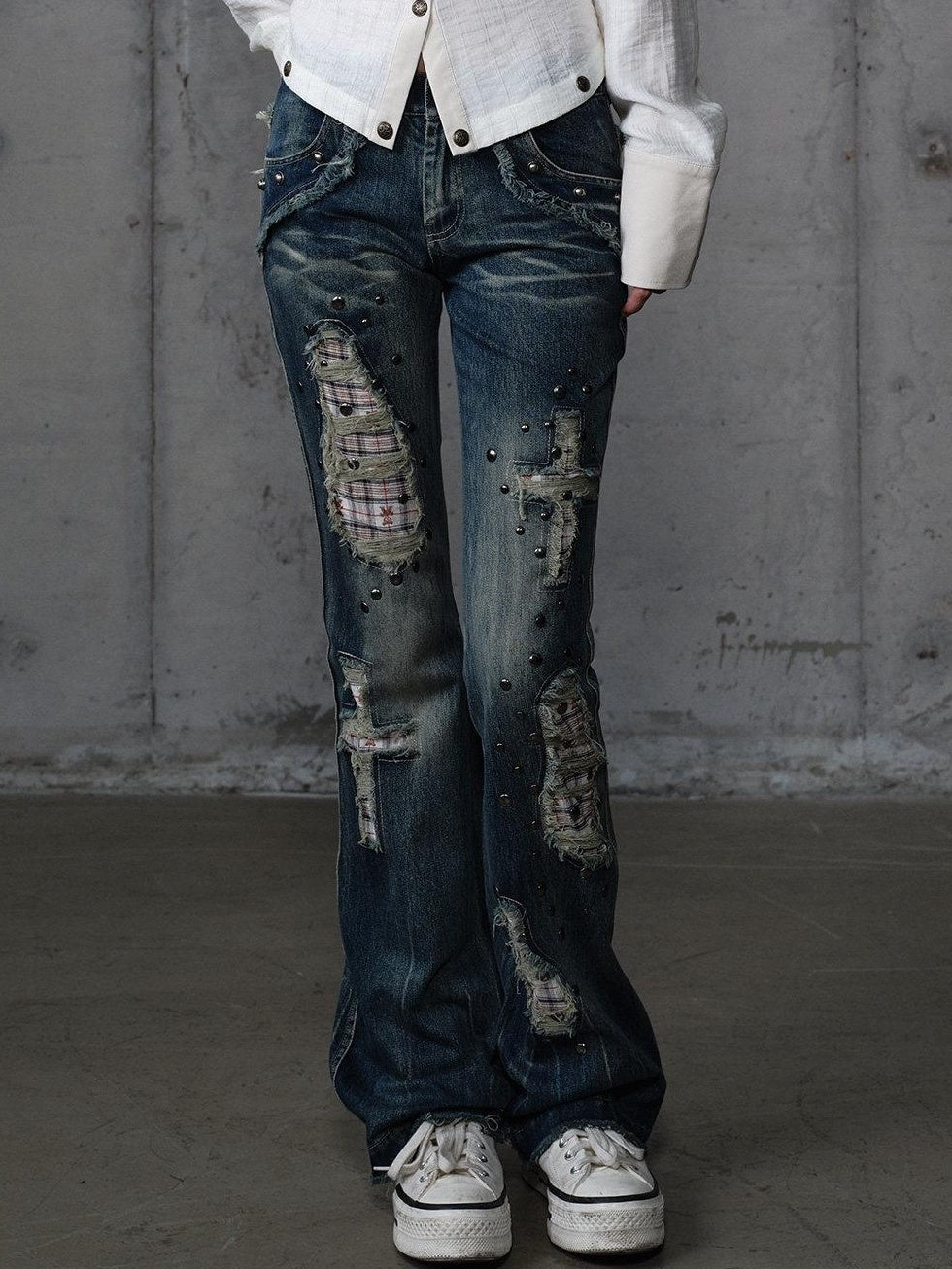 NO ROMANCE Distressed Low Rise Slim Fit Plaid Punk Zipper Denim Women Straight Jeans