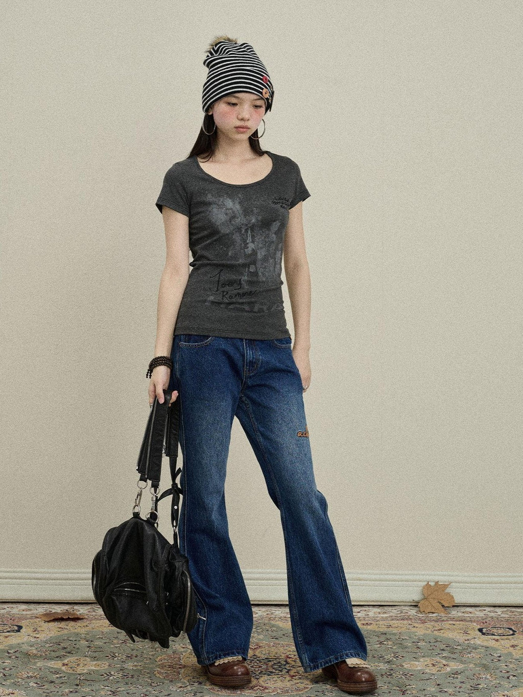Achihara Slight Embroidered Distressed Wash Slim Women'S Denim Flare Jeans
