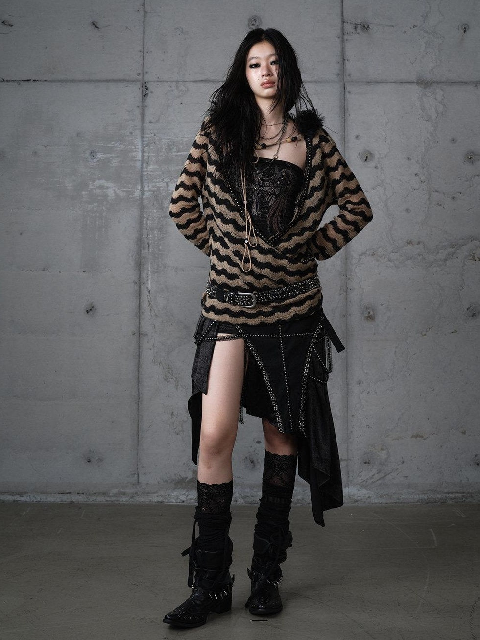 NO ROMANCE Edgy Slim Fit Striped Knit Polyester Long Sleeve Women Layering Cardigans