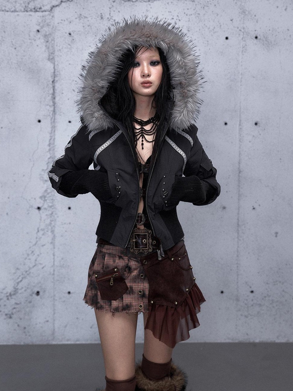 NO ROMANCE Edgy Punk Slim Fit Hooded Cropped Short Sleeve Zipper Women Puffer Jackets