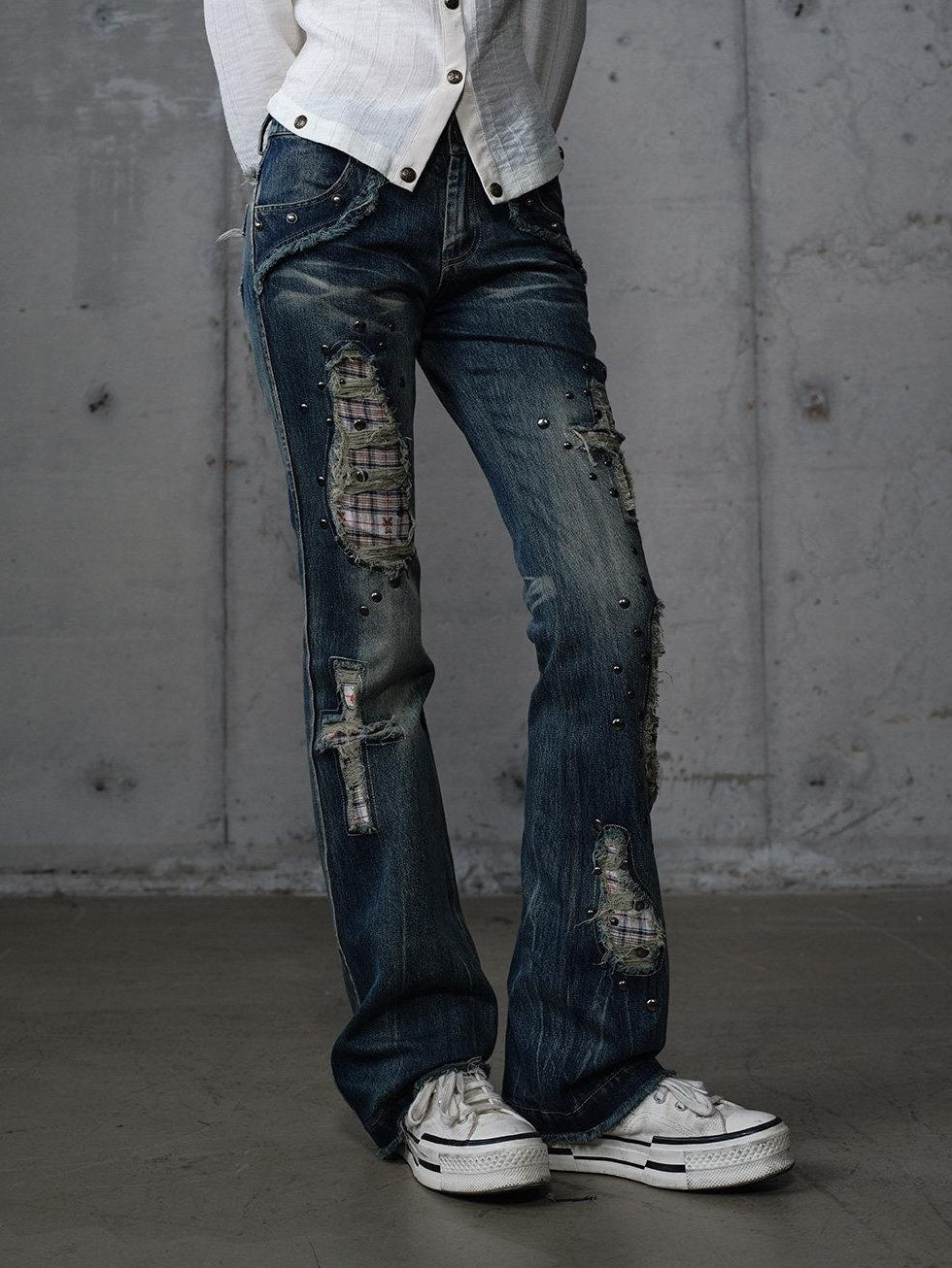 NO ROMANCE Distressed Low Rise Slim Fit Plaid Punk Zipper Denim Women Straight Jeans