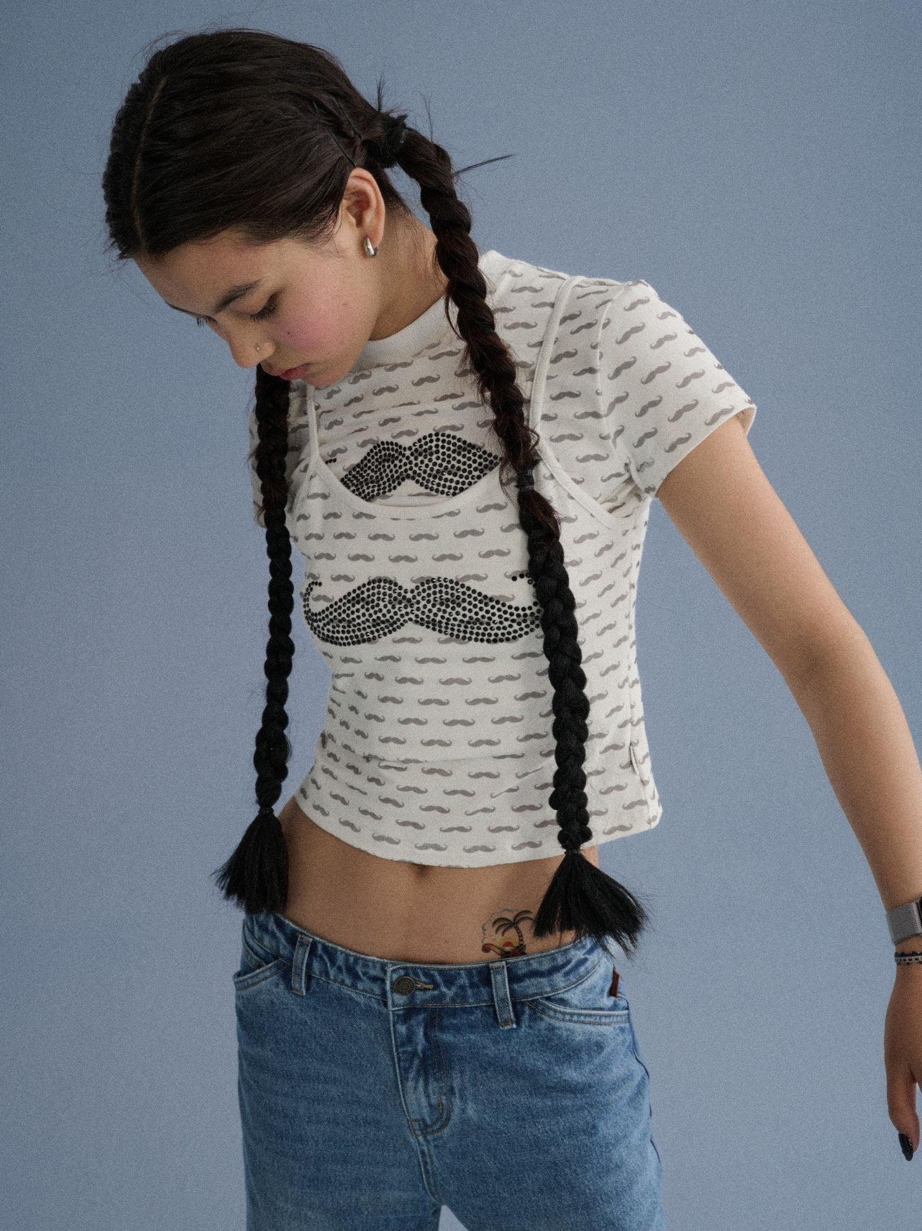Achihara Mustache And Lip Print Rhinestone Slim Fit Women'S Cotton Crop Tops