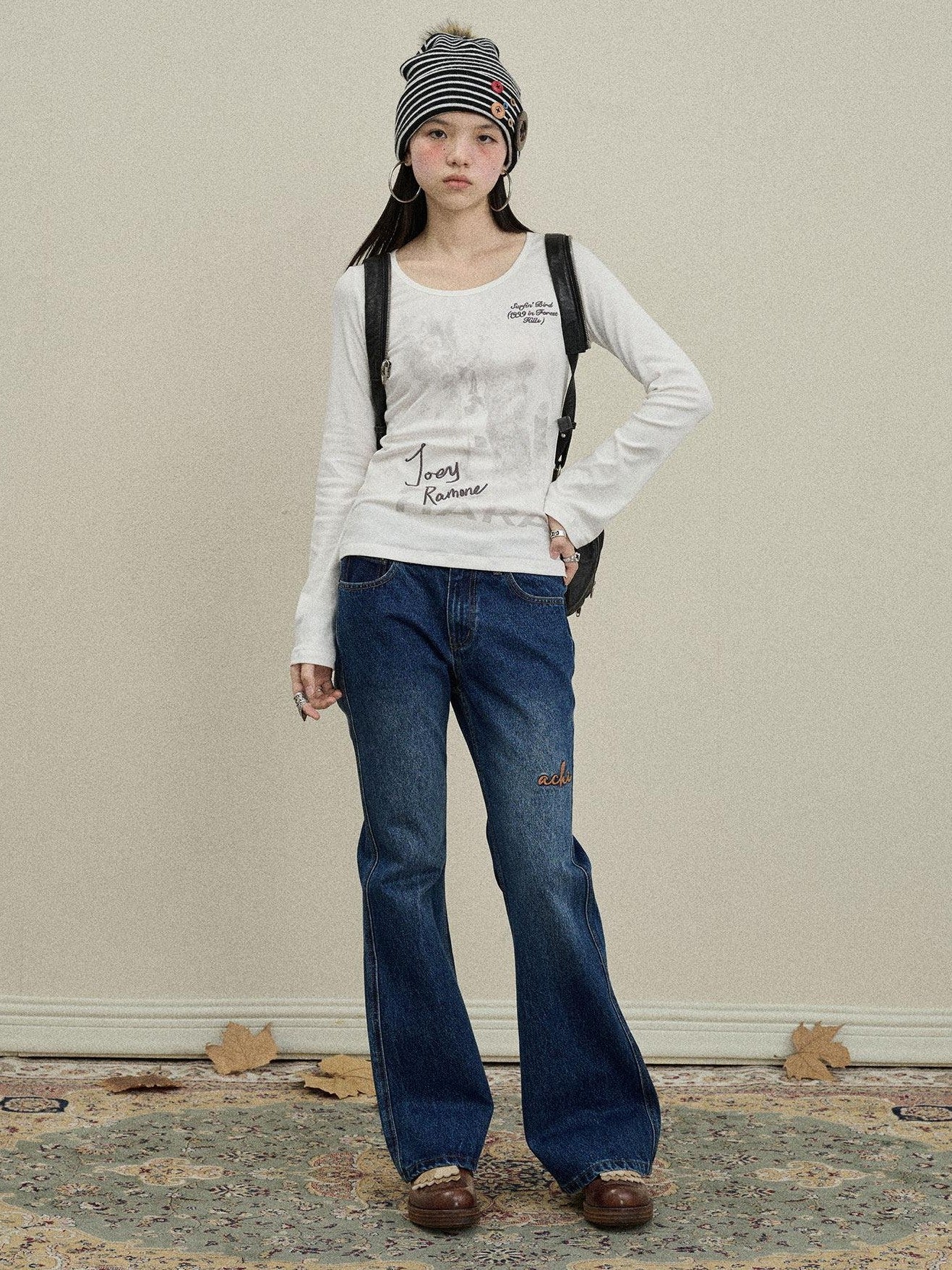 Achihara Slight Embroidered Distressed Wash Slim Women'S Denim Flare Jeans