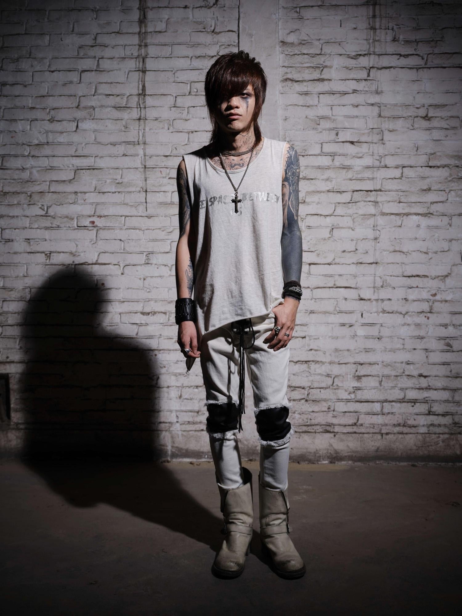 The space between Us Visual Feather Skull Rock Tribal Round Neck Women's Cotton Tank Tops