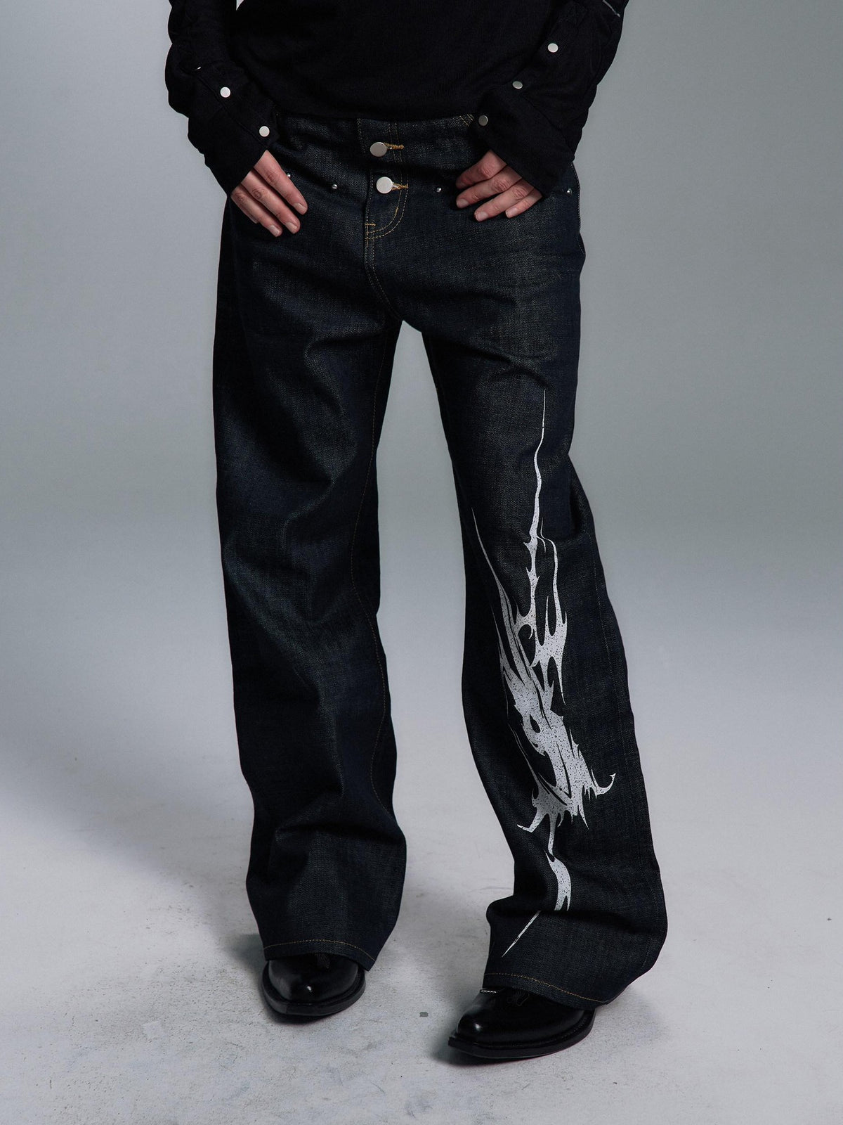 PAIKI Studded Mid Rise Loose Flare Black Denim Casual Men Youth Straight Jeans